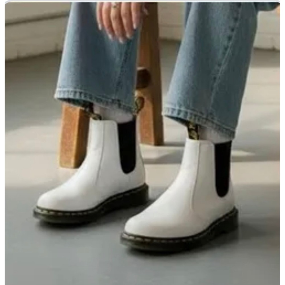 Dr. Martens White Smooth Leather Chelsea Boots Womens 11 Mens